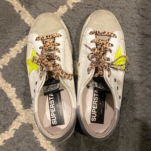 Golden Goose Deluxe SUPERSTAR White Grey Yellow Leopard print laces 41 us10